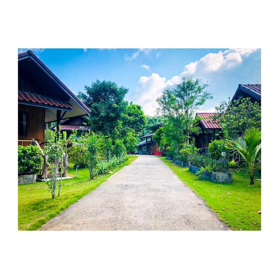 Bann Klong Jao Homestay Ko Kut Bagian luar foto